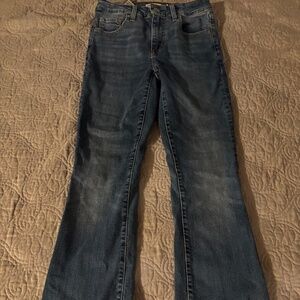 Levi's High Rise Bootcut Size 26 in Woman's